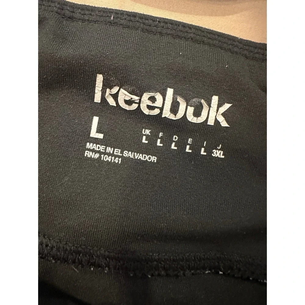 Women's Reebok pink and‎ black legging - Picture 4 of 4